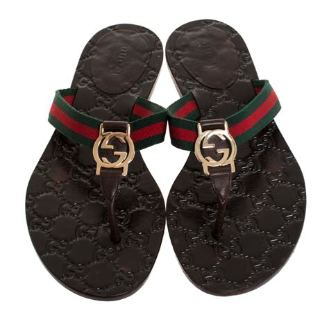 Gucci Thongs for Women .